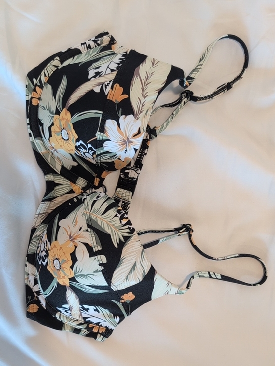 Sunseeker Other - Sunseeker - Bikini Top. Black With Green, White And Yellow Floral/Leaf Design.